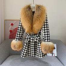 Load image into Gallery viewer, Women Winter Luxury Wool Coat Long Style Fashion Real Fox Fur Warm Overcoat