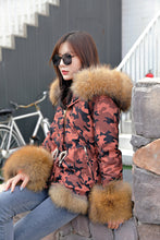 Load image into Gallery viewer, Women&#39;s New Fashion Parka Real Raccoon Fur Coats Winter Warm Jackets