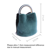 Load image into Gallery viewer, Women&#39;s Real Mink Fur Handbags 2022 New Fashion Fur Shoulder Bags Pearl Chain Bucket Bag 8842