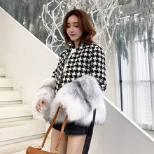 Load image into Gallery viewer, Women Real Fur Jackets Winter Wool Fox Fur Coats Thick Warm