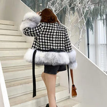 Load image into Gallery viewer, Women Real Fur Jackets Winter Wool Fox Fur Coats Thick Warm