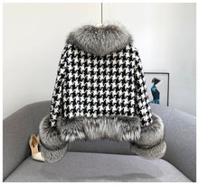 Load image into Gallery viewer, Women Luxury Fur Coats Winter Fashion Lattice Coats Real Fox Fur Jackets