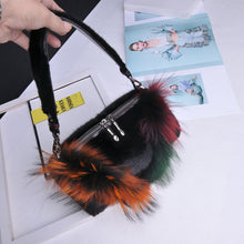 Load image into Gallery viewer, Real Mink Fur Shoulder Bags Lady Plush Handbags New Arrival Raccoon Fur Messenger Bags Women 7975